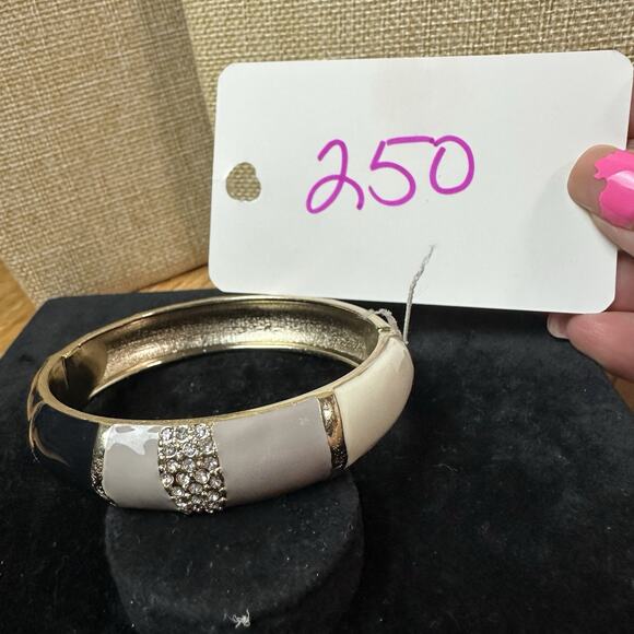 Sequin Nordstrom Multicolor Gold Tone Statement Enamel Bangle Bracelet # 250 - Picture 3 of 3